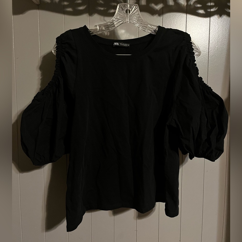 Zara black open shoulder puff sleeve black top